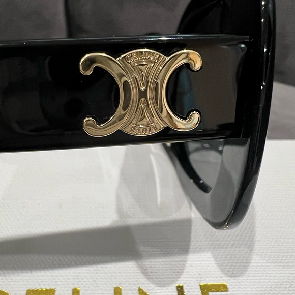 Celine Black Sunglasses with Triomphe Gold Accent - Picture 9 of 16